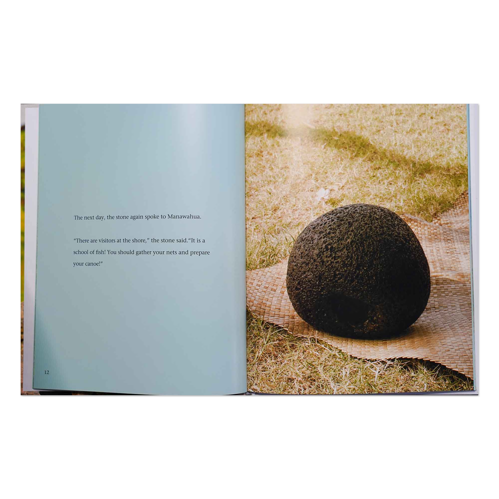 ʻŌlelo Hawaiʻi Hardcover Picture Book - The Fish-Attracting Stone of Nānākuli