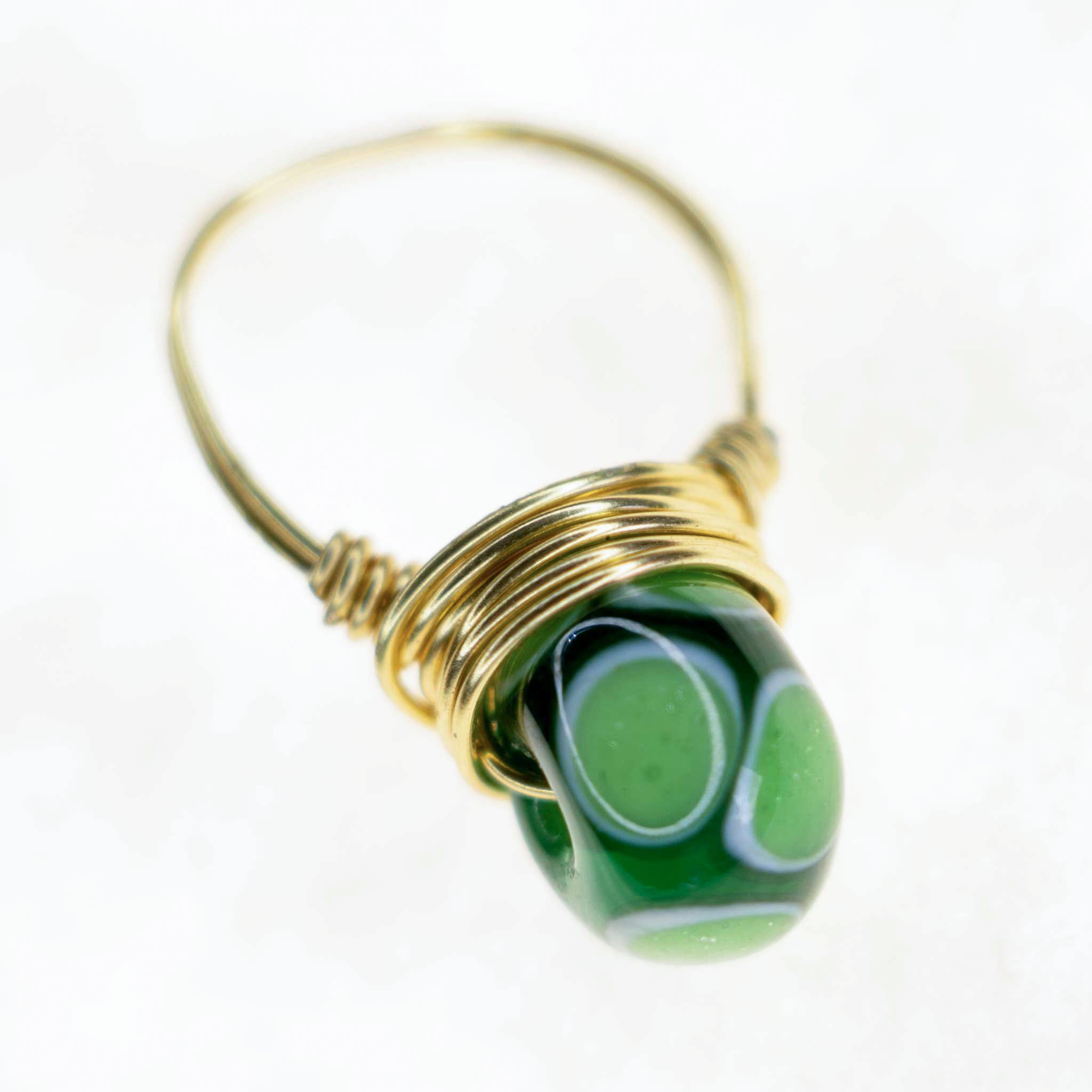 Green Dot Wire Ring